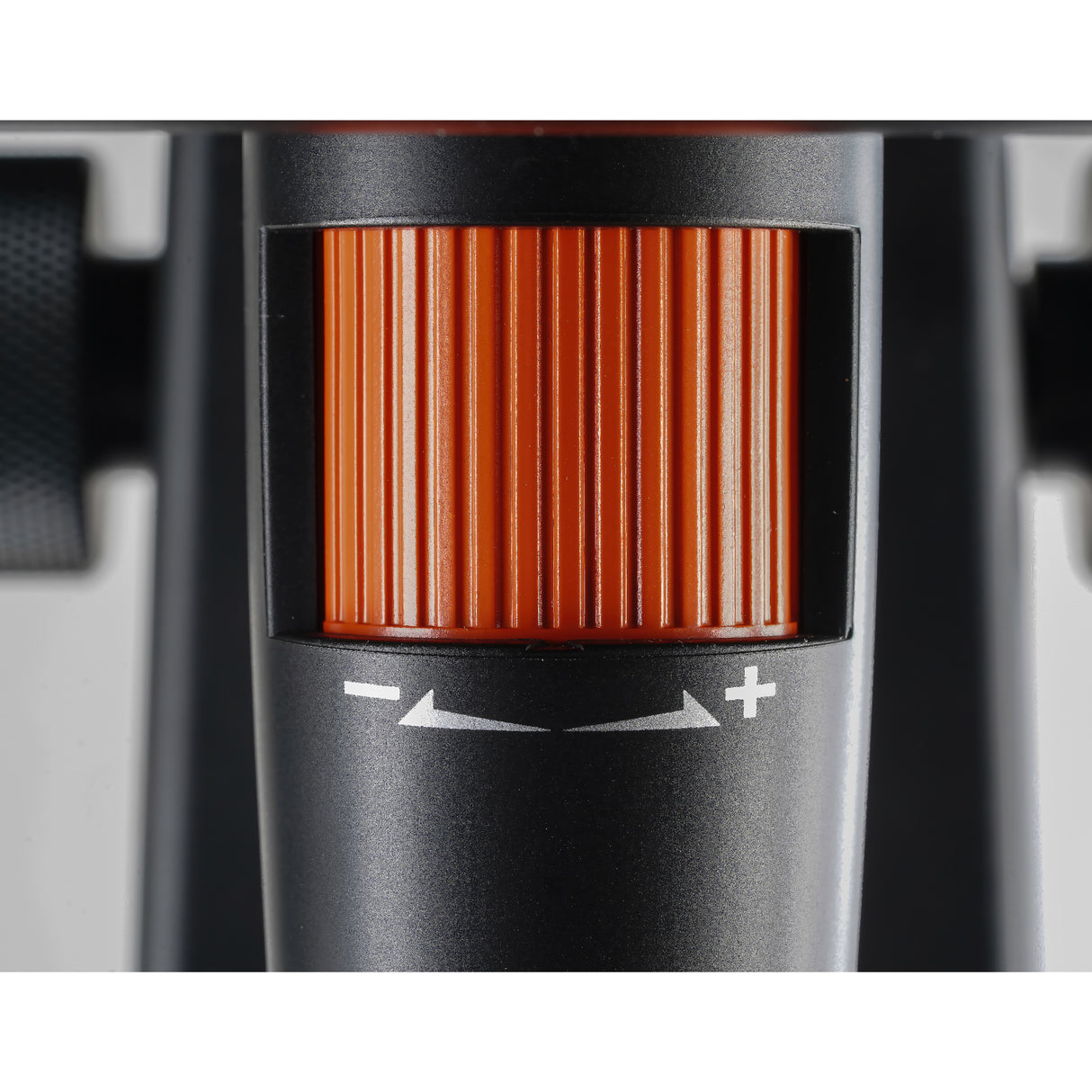 GEMAX Pro II-XL microscope photographing gemstones, digital microscope with HD screen for jewelry inspection close up